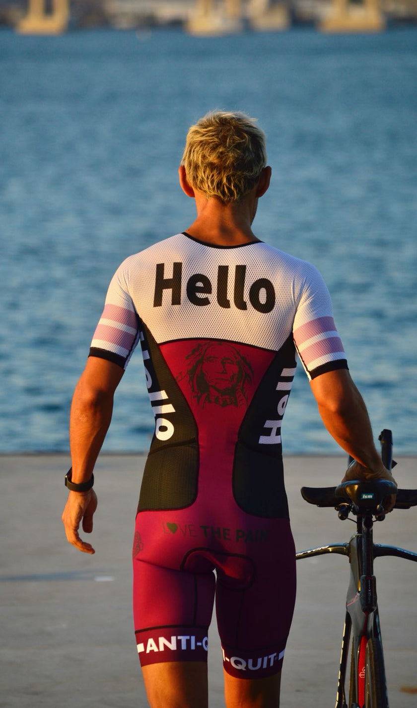 "HELLO" FreeMotion Aero Men's Suit