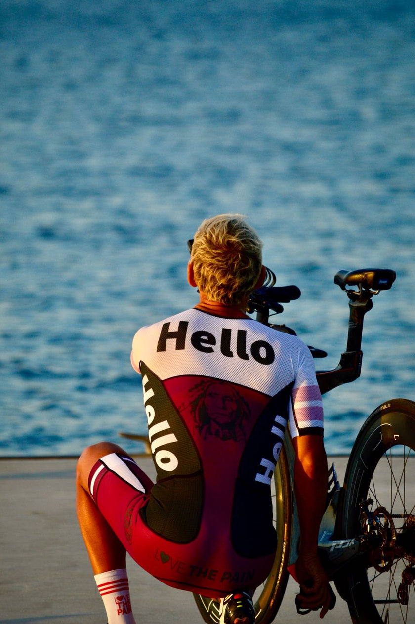 "HELLO" FreeMotion Aero Men's Suit